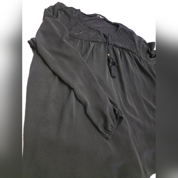 Maurices Black Sheer Blouse - Picture 9 of 11